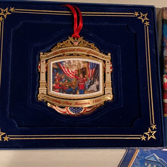WHITE HOUSE HISTORICAL ASSOCIATION ORNAMENT ~ 2010 annual ornament (boxed) - Picture 1 of 6